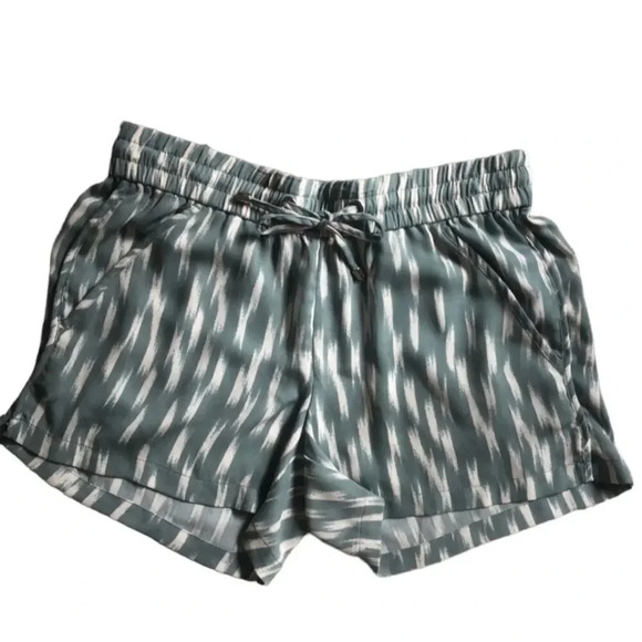 🔥 4/$20 Dynamite  Shorts - Picture 1 of 12